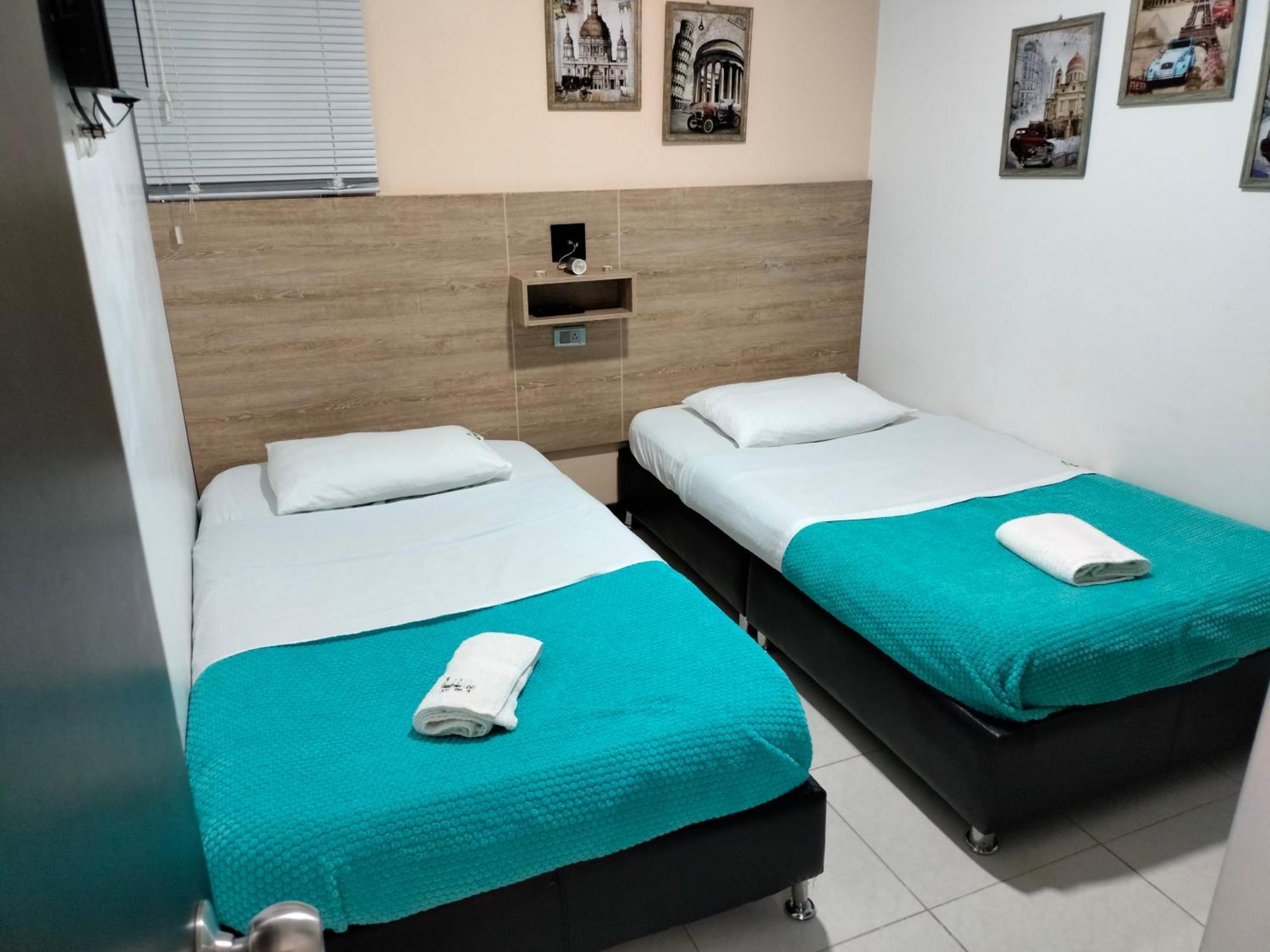 Apartamento Cerca Parque Del Cafe Con Piscina Монтенегро Екстериор снимка