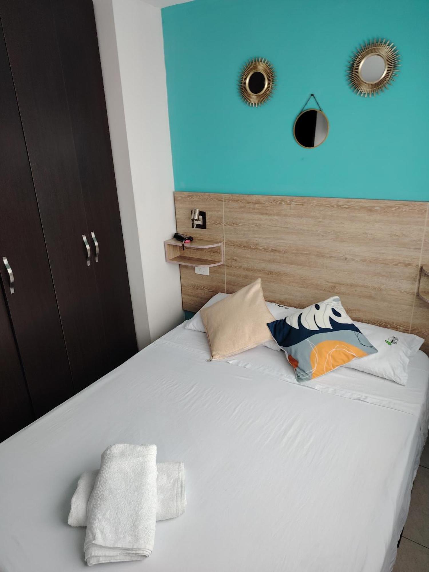 Apartamento Cerca Parque Del Cafe Con Piscina Монтенегро Екстериор снимка