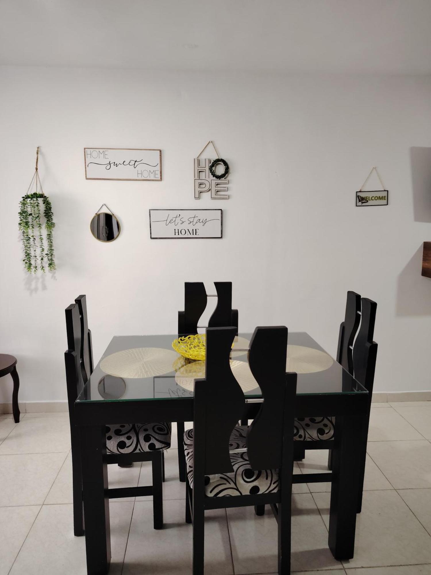 Apartamento Cerca Parque Del Cafe Con Piscina Монтенегро Екстериор снимка